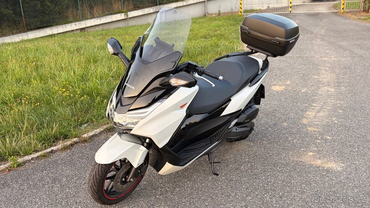 2015 Honda Honda Forza 125 - 14 300 km - Fotka 1