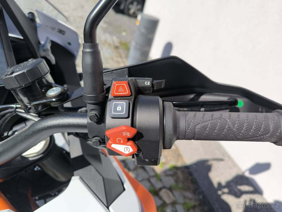 2026 KTM KTM 1290 Super Adventure - 1 710 km - Fotka 1