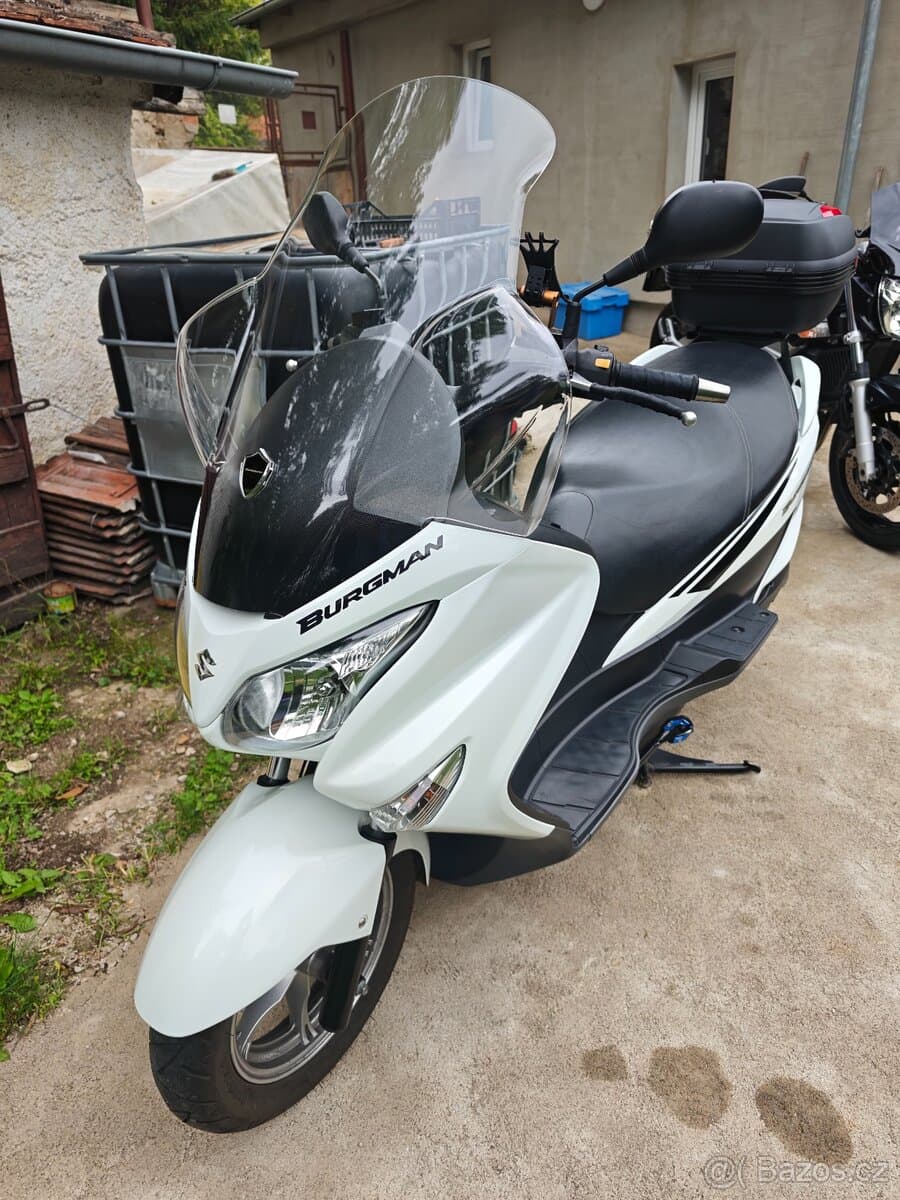 2016 Suzuki Burgman 125/200/400/650 - 36 000 km - Fotka 1