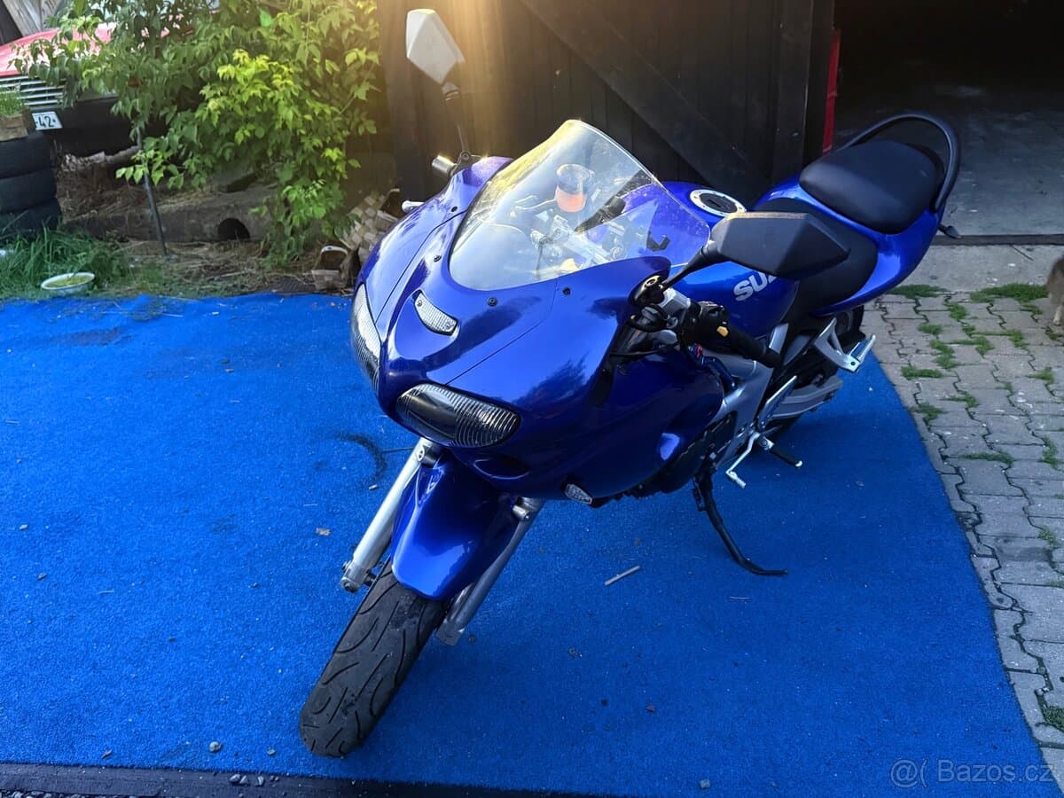 2001 Suzuki Suzuki SV650 - 49 000 km - Fotka 1