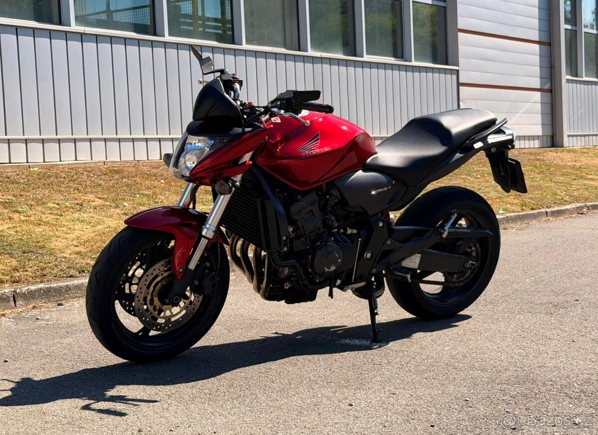 2011 Honda Honda CB 600 F Hornet - 11 334 km - Fotka 1