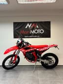 2021 Beta RR 125 - 16 967 km - Náhled 4