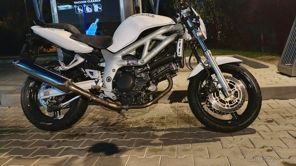 2002 Suzuki Suzuki SV650 - 27 559 km - Fotka 1