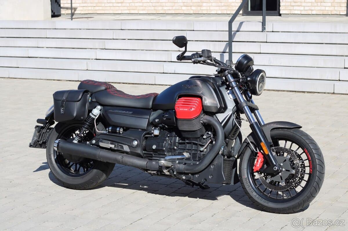 2020 Moto Guzzi Audace - 26 000 km - Fotka 1