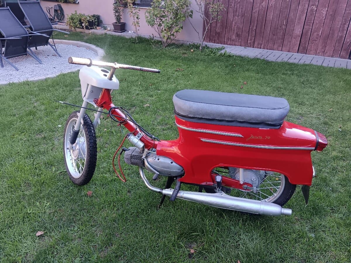1960 Jawa JAWA 50 Pionýr - 1 km - Fotka 1