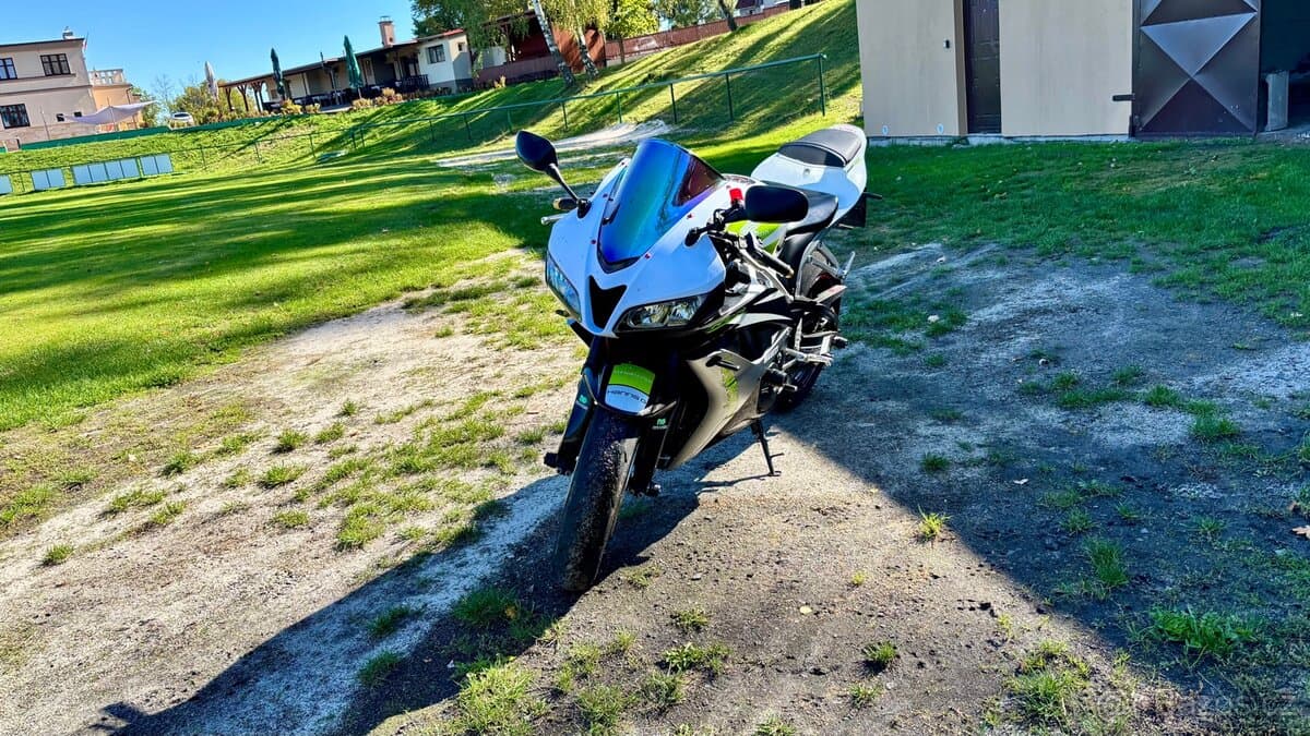 2008 Honda Honda CBR 600 RR - 30 000 km - Fotka 1