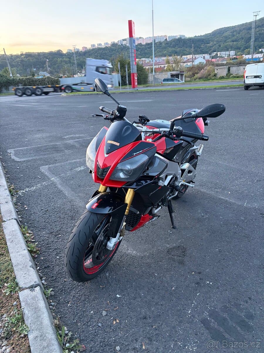 2012 Aprilia Aprilia Tuono V4 - 51 200 km - Fotka 1
