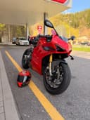 2023 Ducati Ducati Panigale V4 - 8 200 km - Náhled 4