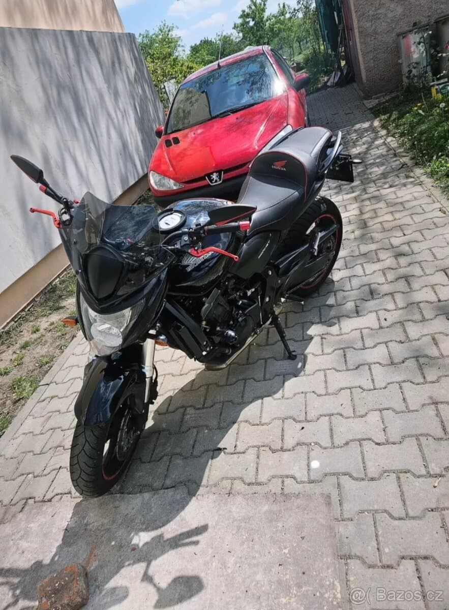 2010 Honda Honda CB 600 F Hornet - 56 091 km - Fotka 1