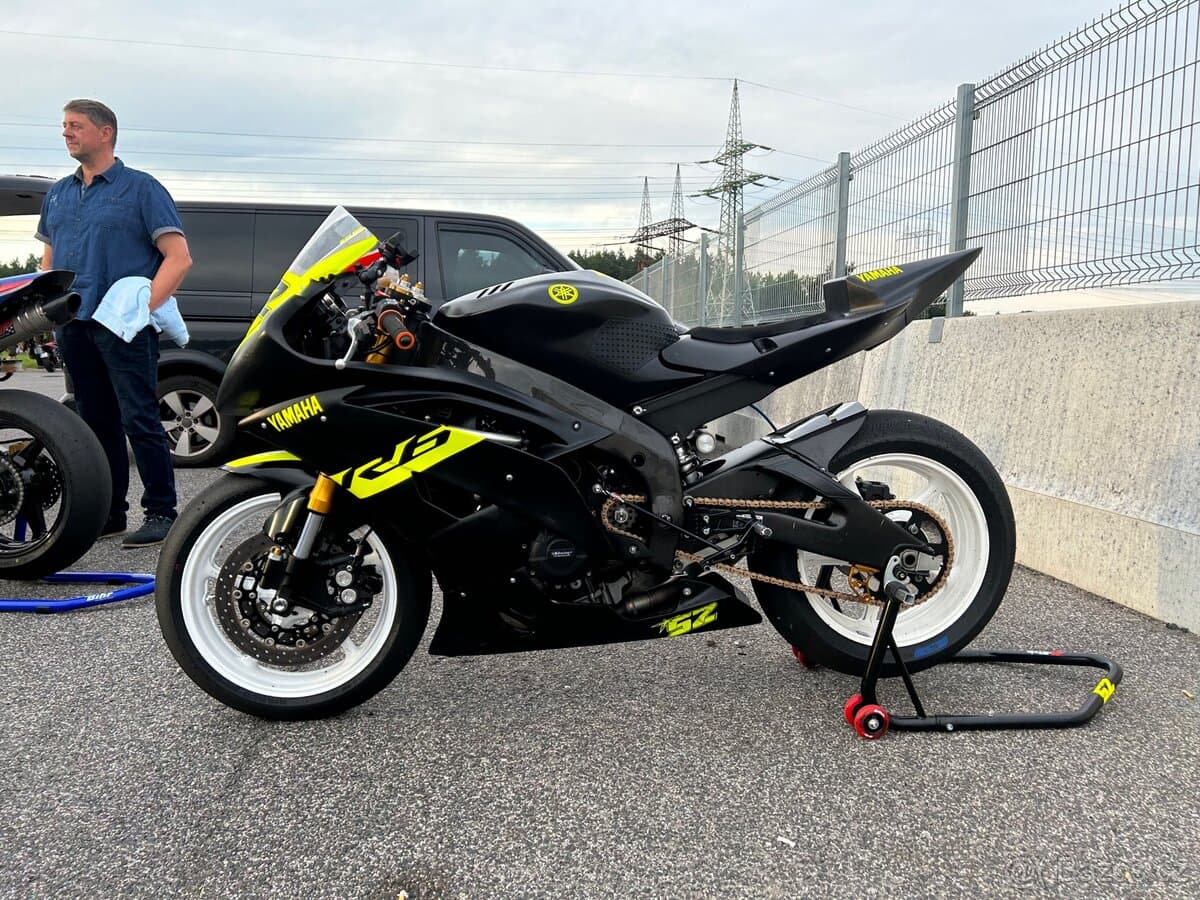2012 Yamaha Yamaha YZF-R6 - 25 000 km - Fotka 1