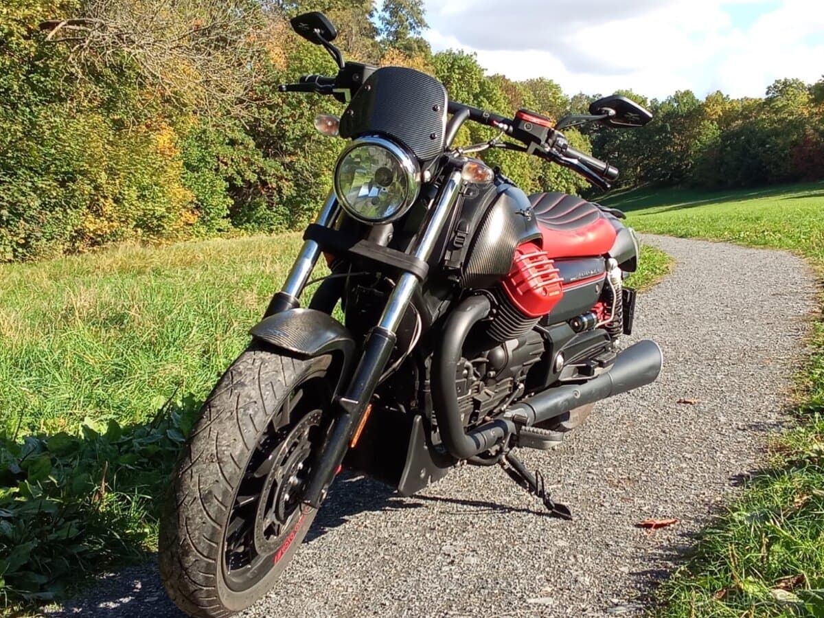 2020 Moto Guzzi Audace - 30 000 km - Fotka 1