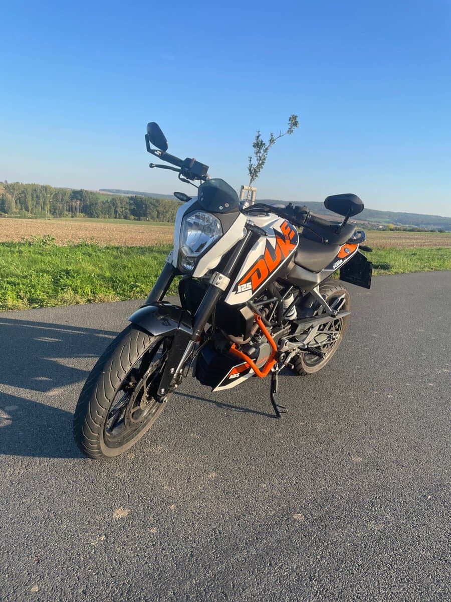 2015 KTM KTM 125 Duke - 34 113 km - Fotka 1