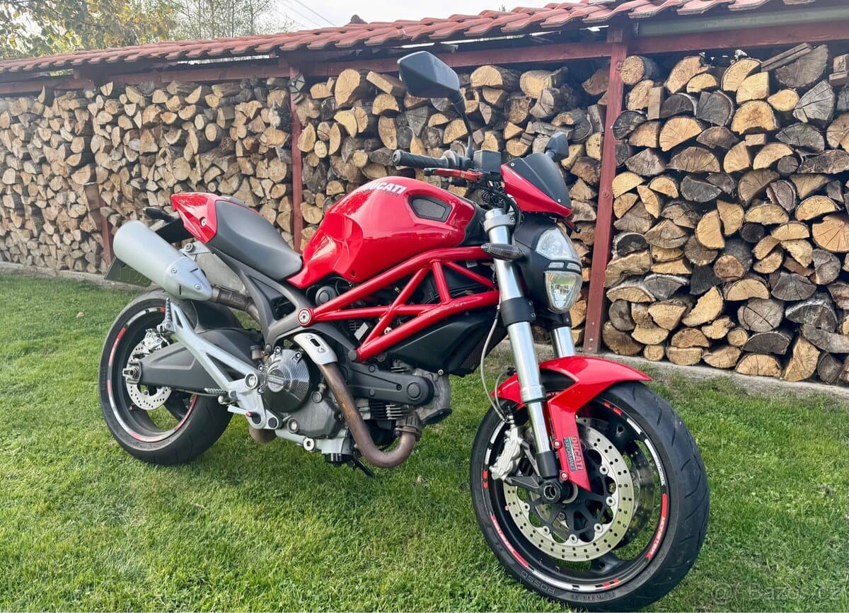 2008 Ducati Ducati Monster - 27 250 km - Fotka 1