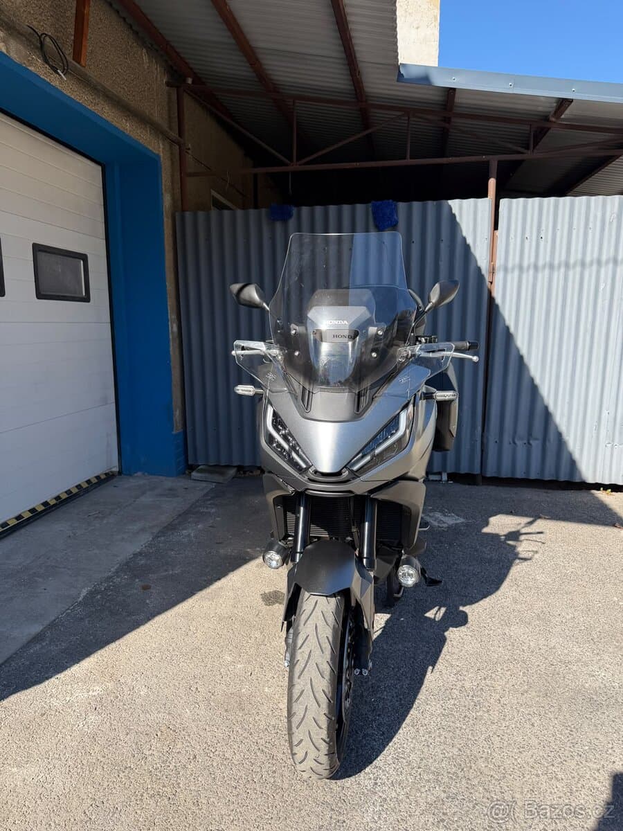 2022 Honda Honda NT 1100 - 10 280 km - Fotka 1