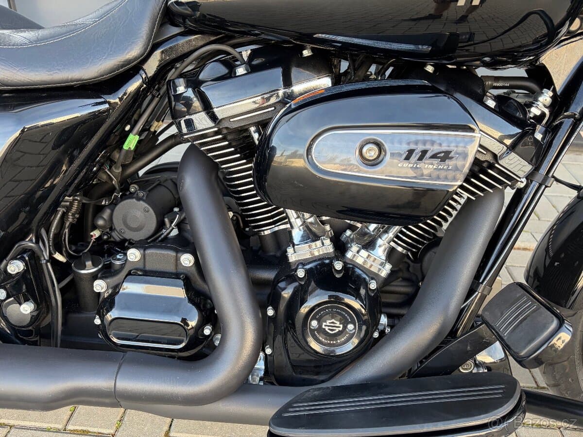 2020 Harley-Davidson Harley-Davidson Touring - 9 400 km - Fotka 1