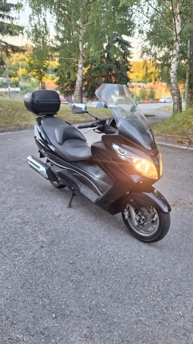 2006 Suzuki Burgman 125/200/400/650 - 35 000 km - Fotka 1