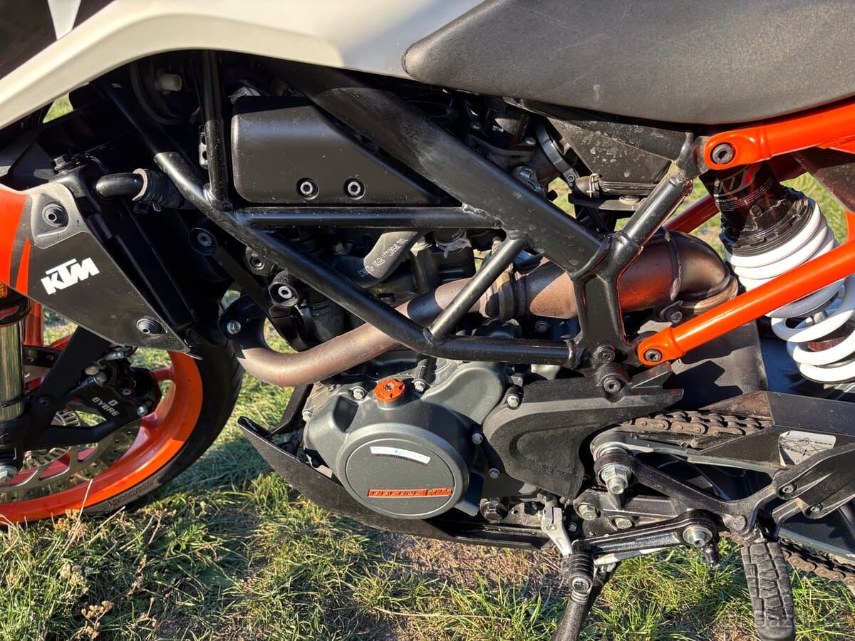 2017 KTM KTM 125 Duke - 13 280 km - Fotka 1