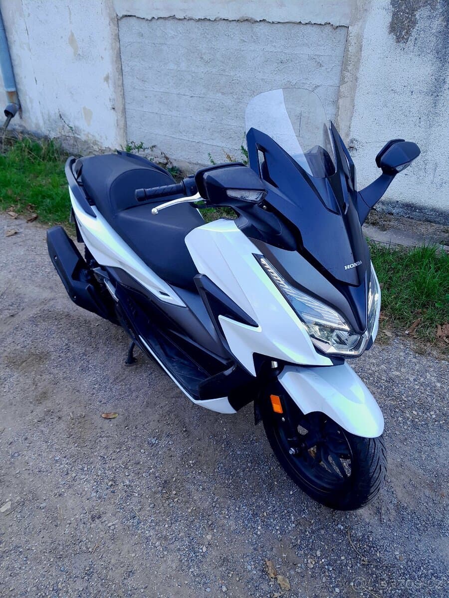 2021 Honda Honda Forza 125 - 18 000 km - Fotka 1