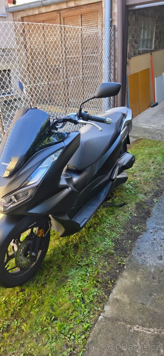 2024 Honda Honda PCX 125 - 6 000 km - Fotka 1