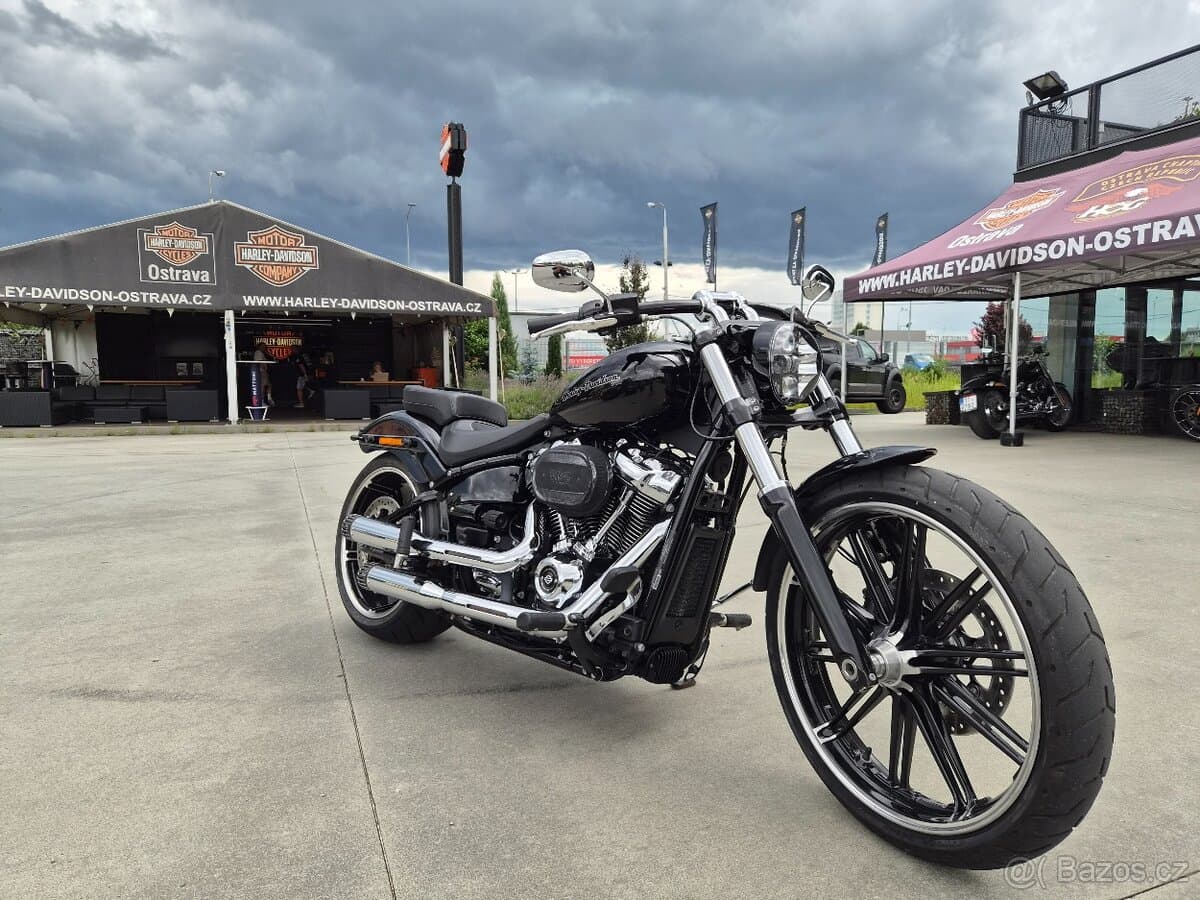 2019 Harley-Davidson Breakout - 18 500 km - Fotka 1