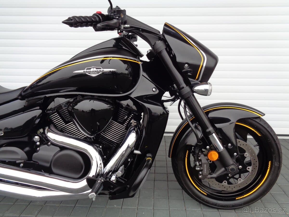 2013 Suzuki Intruder - 8 990 km - Fotka 1