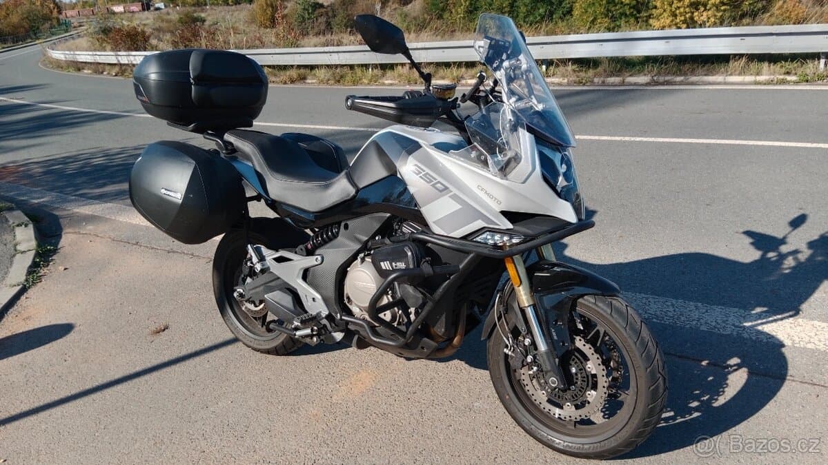 2021 CF Moto CF Moto 650 MT - 12 500 km - Fotka 1
