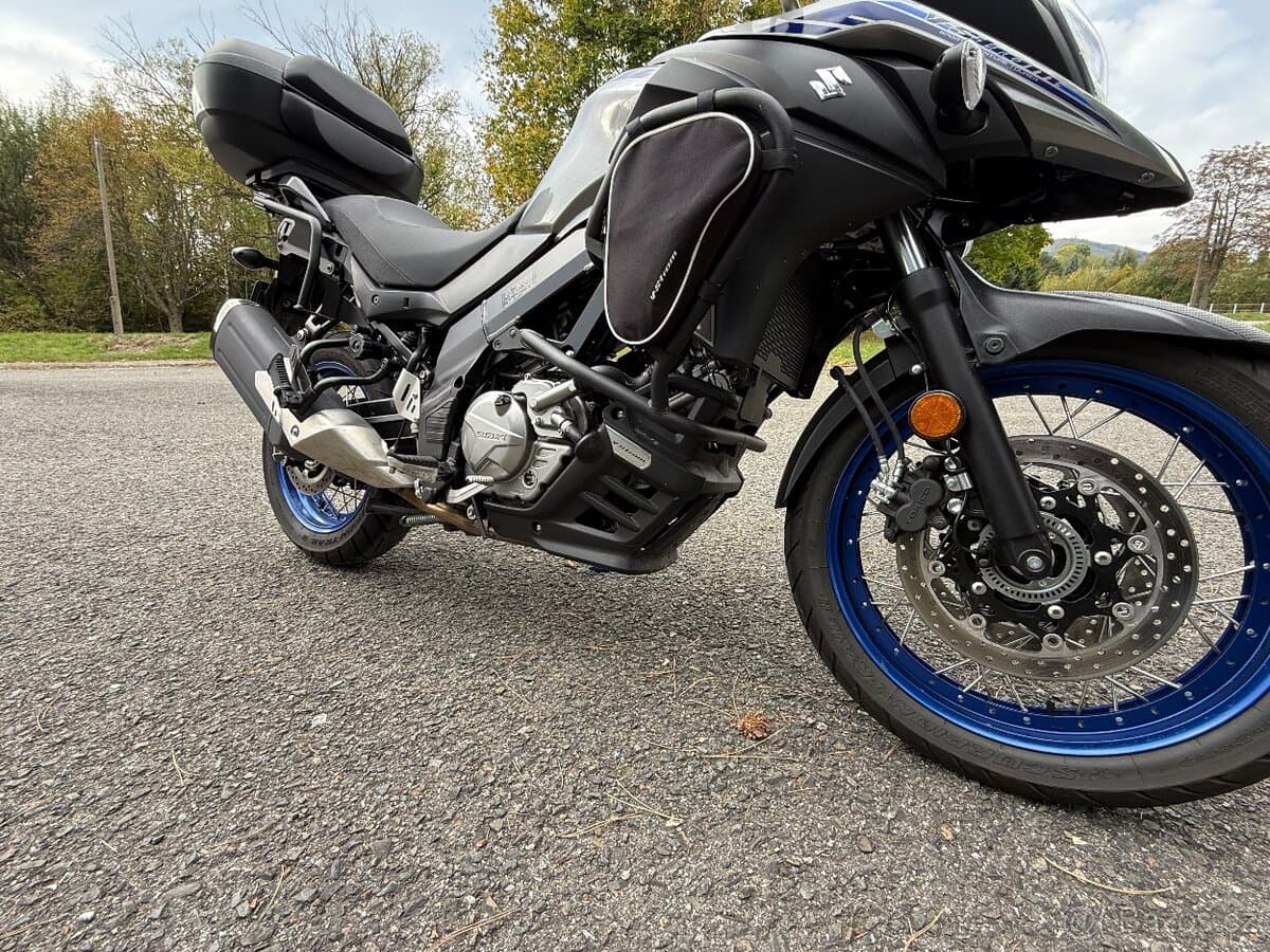 2021 Suzuki Suzuki DL 650 V-Strom - 12 500 km - Fotka 1