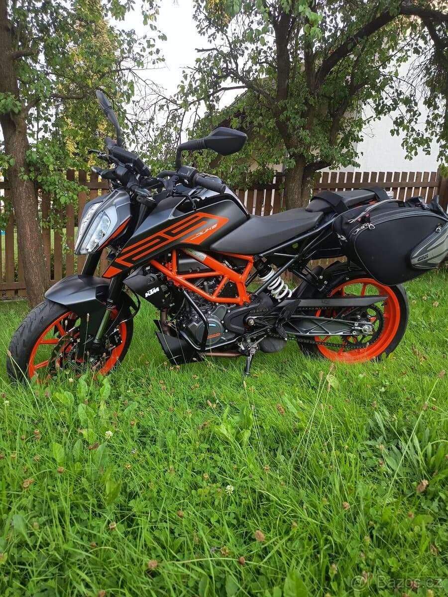 2022 KTM KTM 125 Duke - 9 618 km - Fotka 1