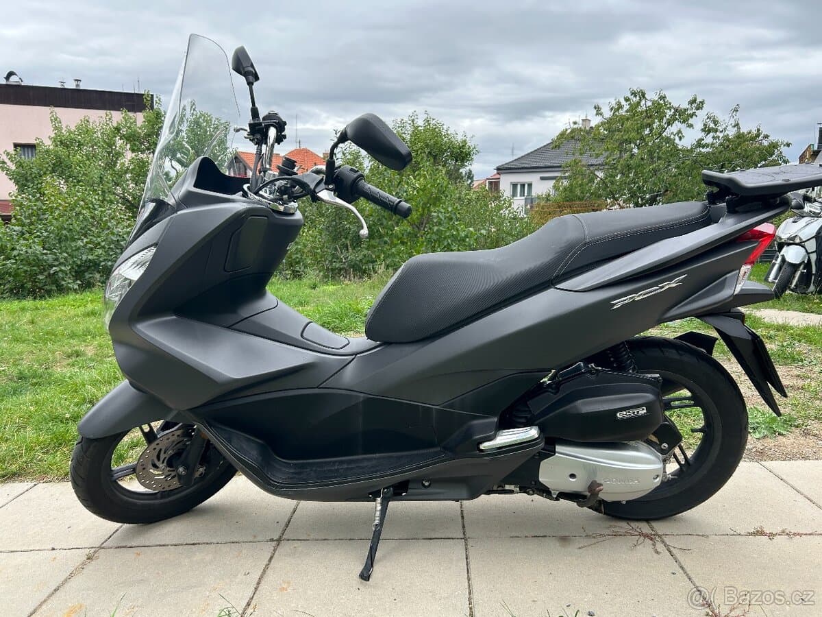 2016 Honda Honda PCX 125 - 13 441 km - Fotka 1