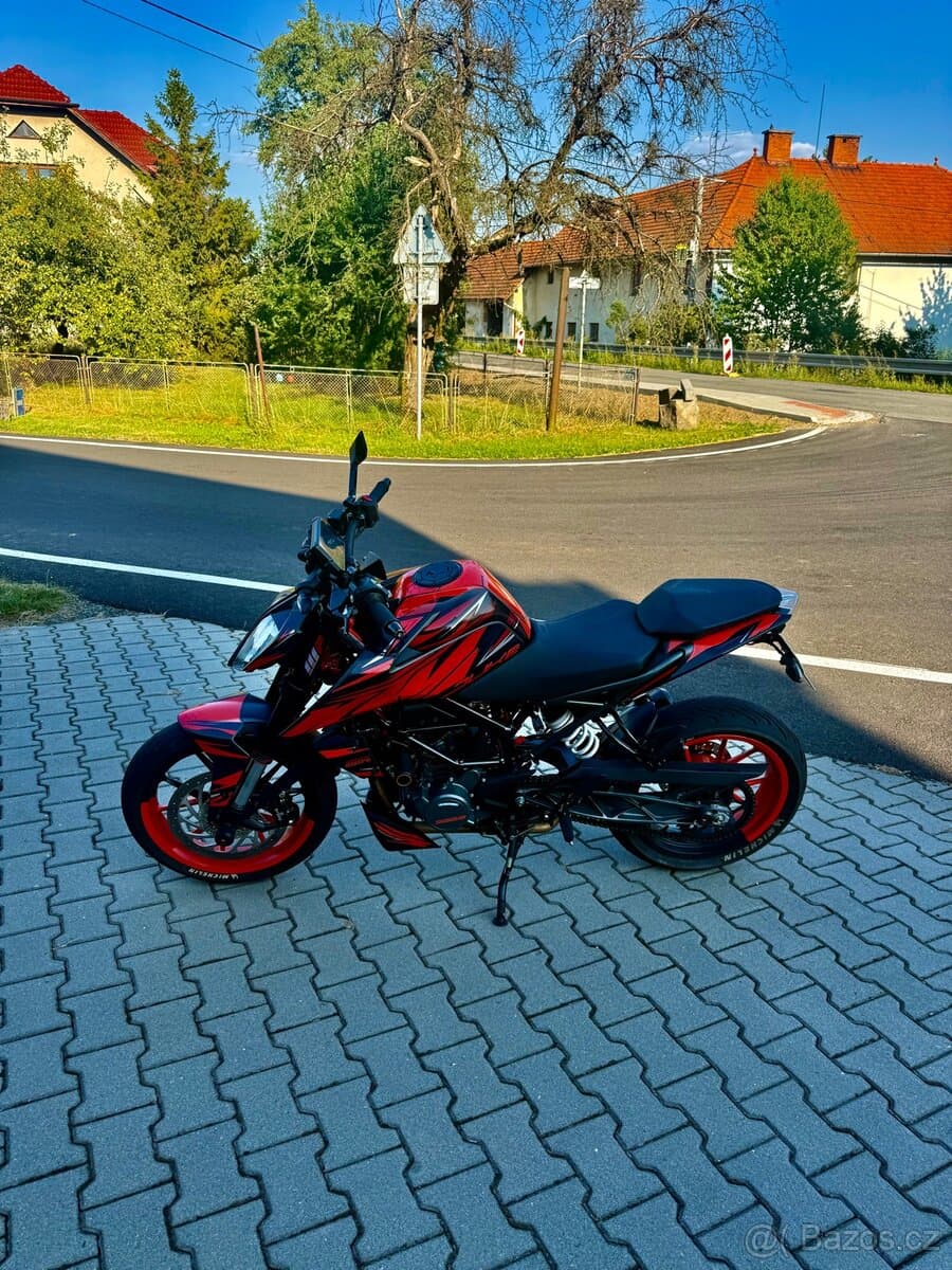 2021 KTM KTM 125 Duke - 13 000 km - Fotka 1