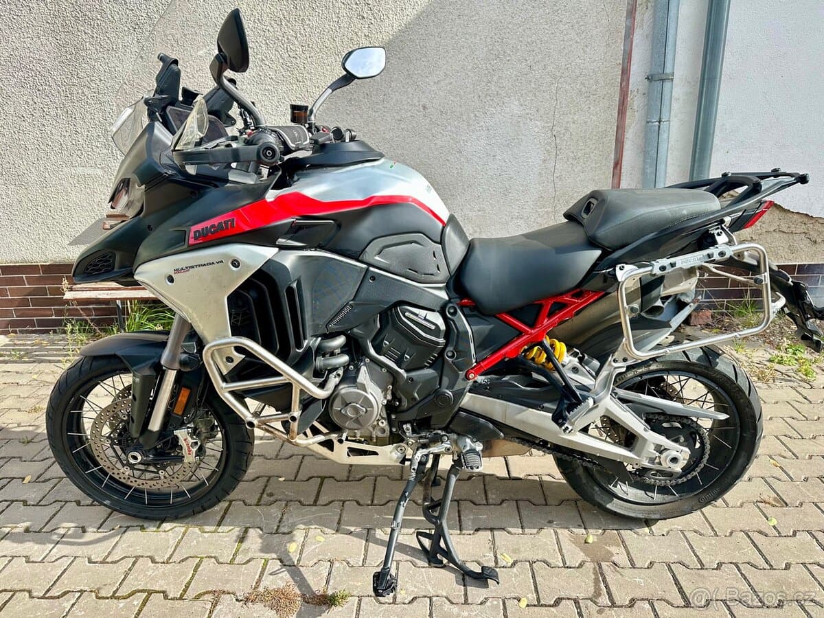 2023 Ducati Ducati Multistrada V4 - 42 000 km - Fotka 1