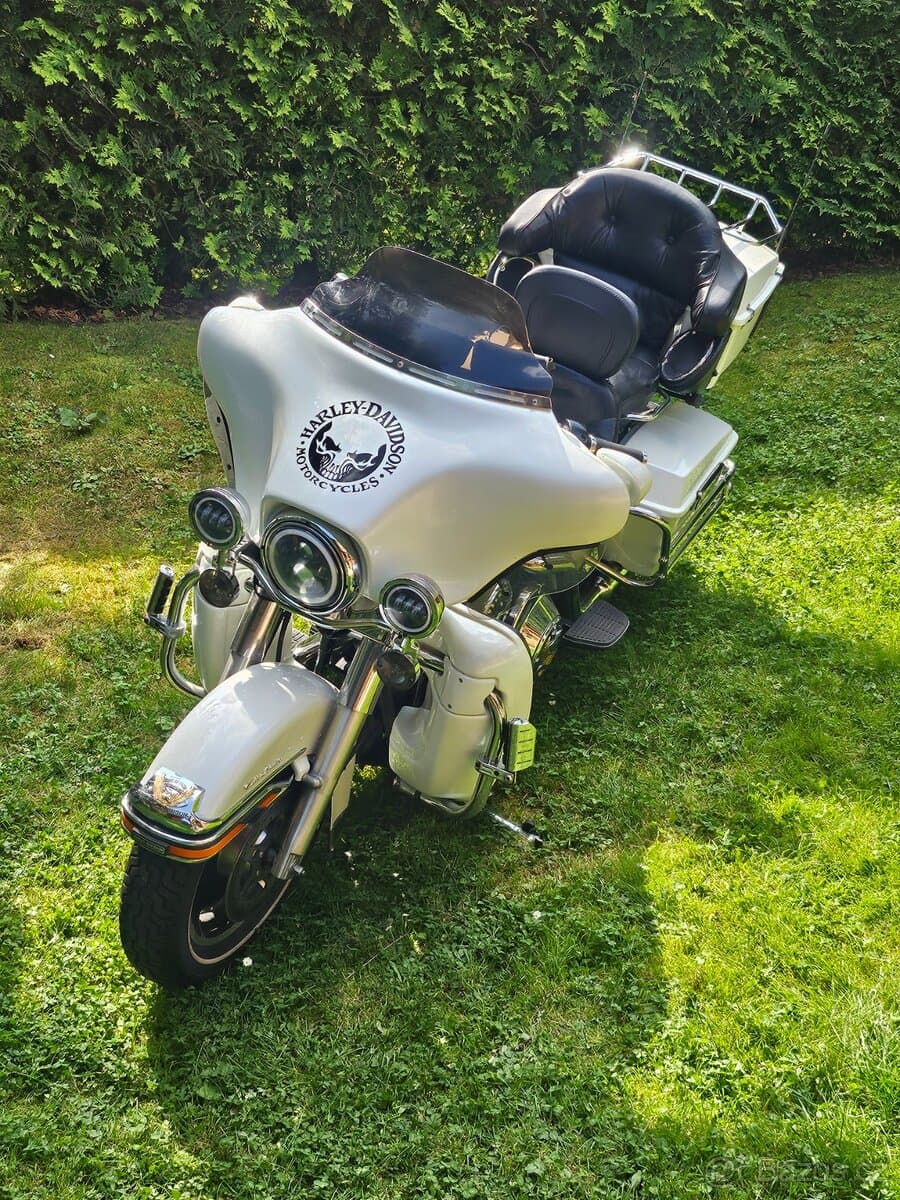 2005 Harley-Davidson Harley-Davidson Touring - 17 km - Fotka 1