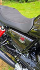 2025 Moto Guzzi Moto Guzzi V7 - 3 400 km - Náhled 3