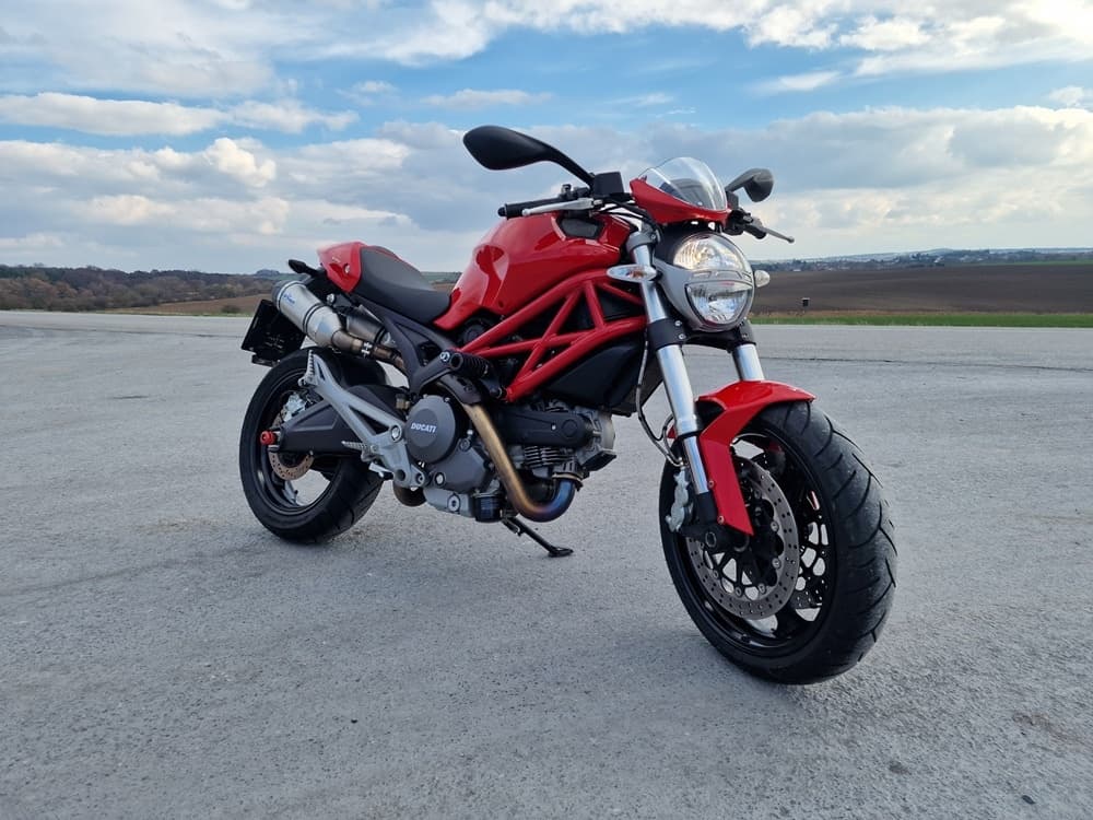 2012 Ducati Ducati Monster - 14 740 km - Fotka 1