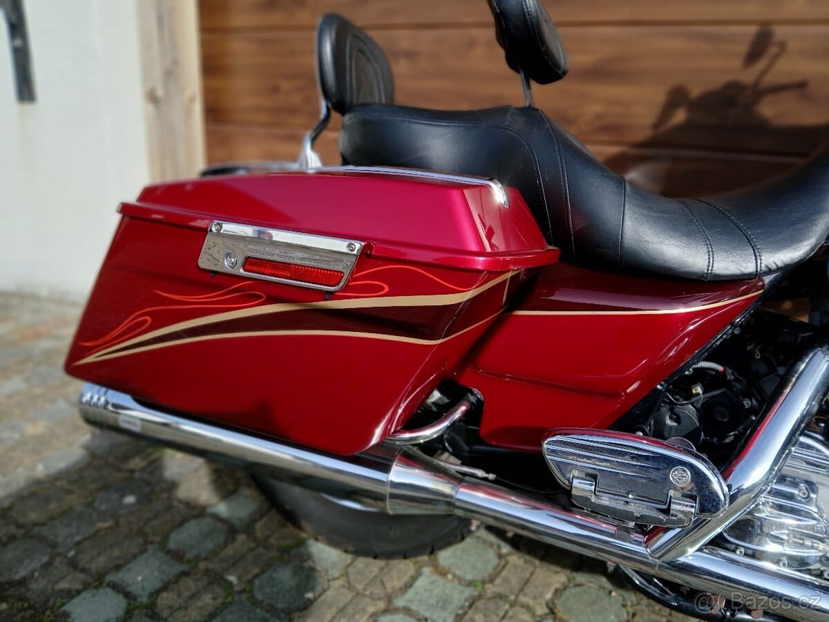 2005 Harley-Davidson Harley-Davidson Touring - 68 100 km - Fotka 1
