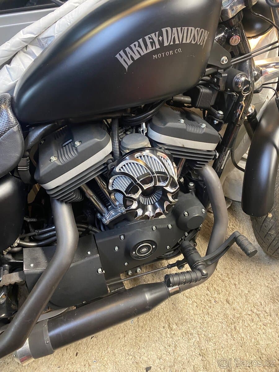 2000 Harley-Davidson Harley-Davidson Sportster 883 - 18 000 km - Fotka 1