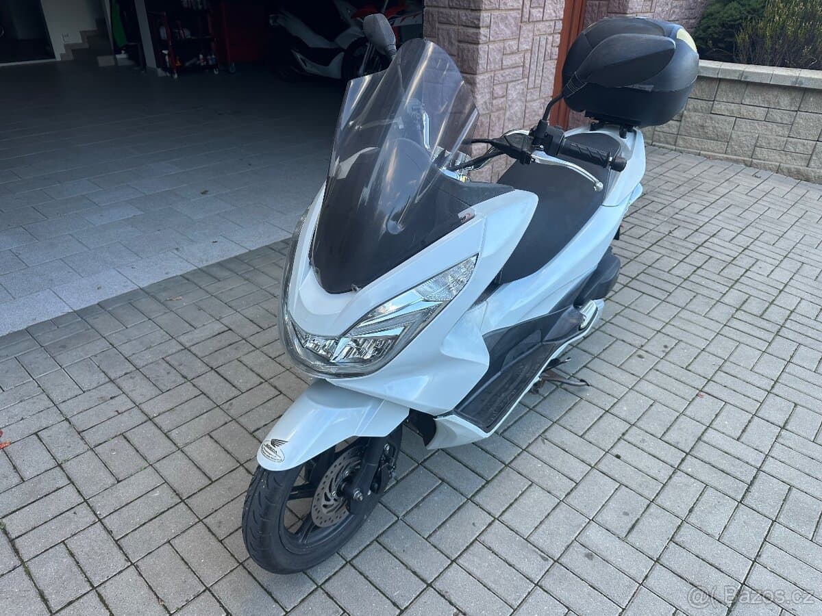 2015 Honda Honda PCX 125 - 48 000 km - Fotka 1