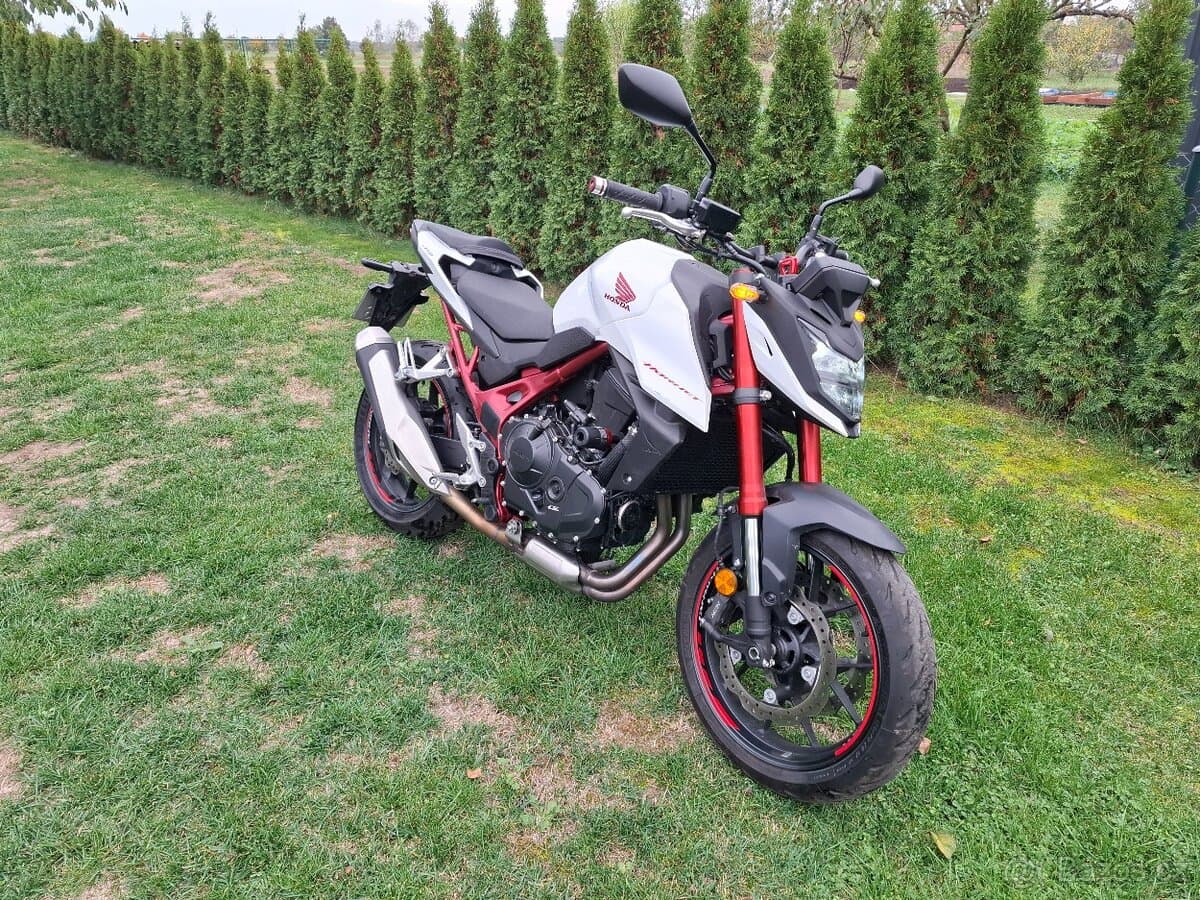 2024 Honda Honda CB 750 Hornet - 6 700 km - Fotka 1