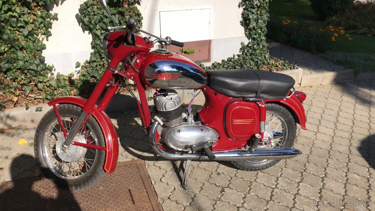 1980 Jawa JAWA 350 Kývačka Panelka - 3 000 km - Fotka 1