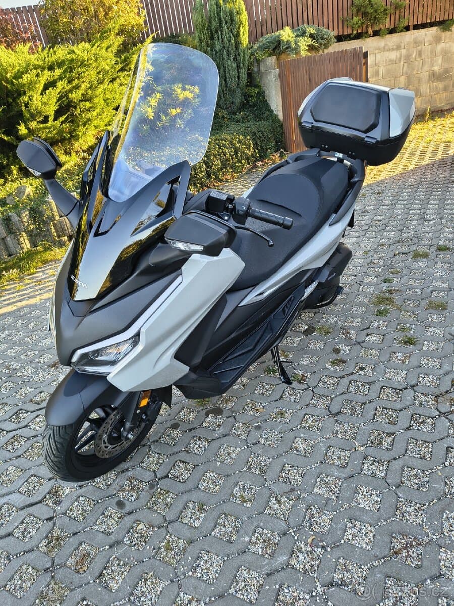 2026 Honda Honda Forza 125 - 2 000 km - Fotka 1