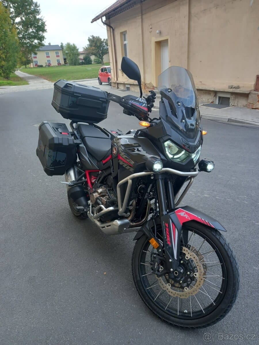 2025 Honda Honda CRF 1100 L Africa Twin - 8 000 km - Fotka 1