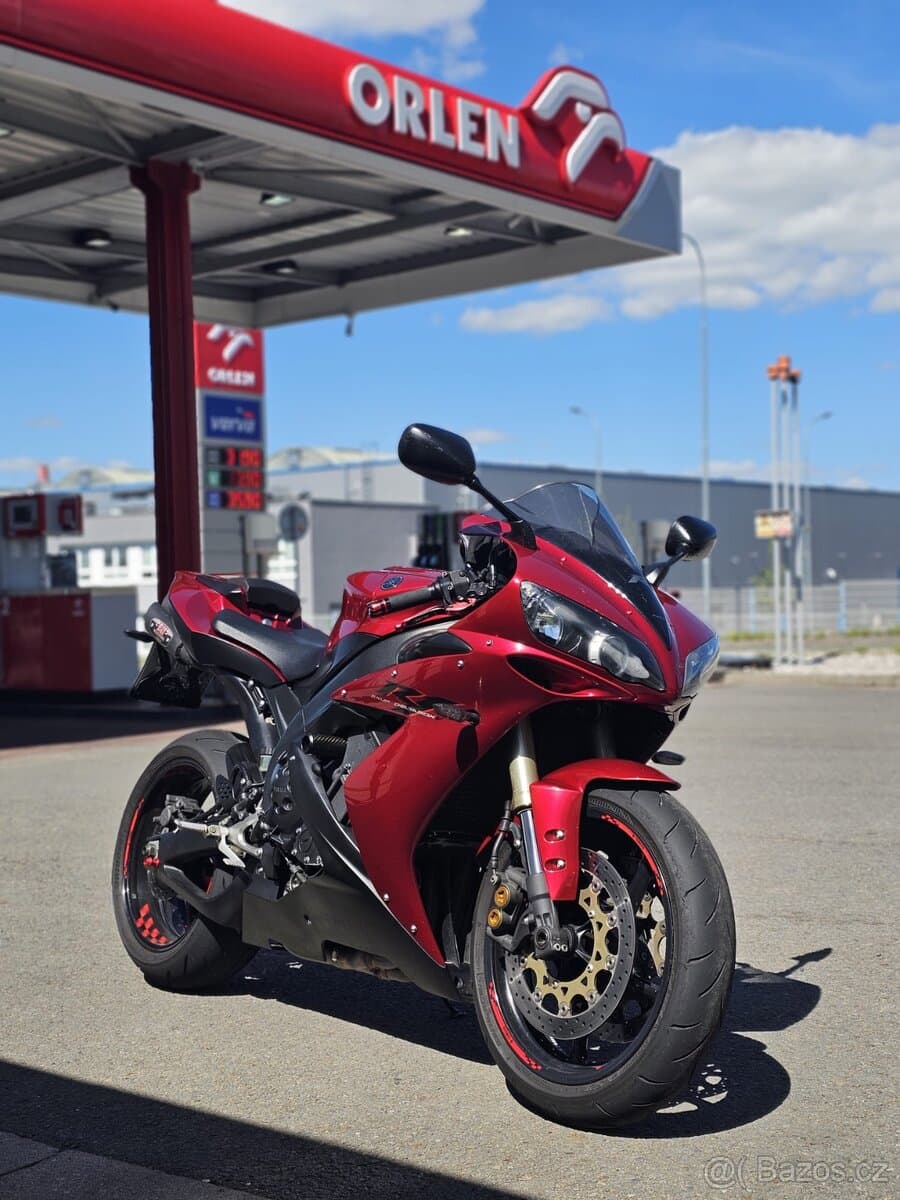 2009 Yamaha Yamaha YZF-R1 - 74 000 km - Fotka 1