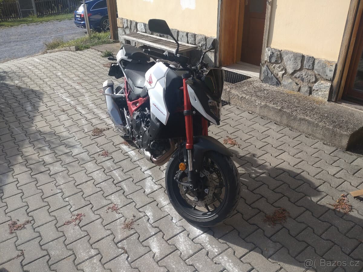 2024 Honda Honda CB 750 Hornet - 1 500 km - Fotka 1