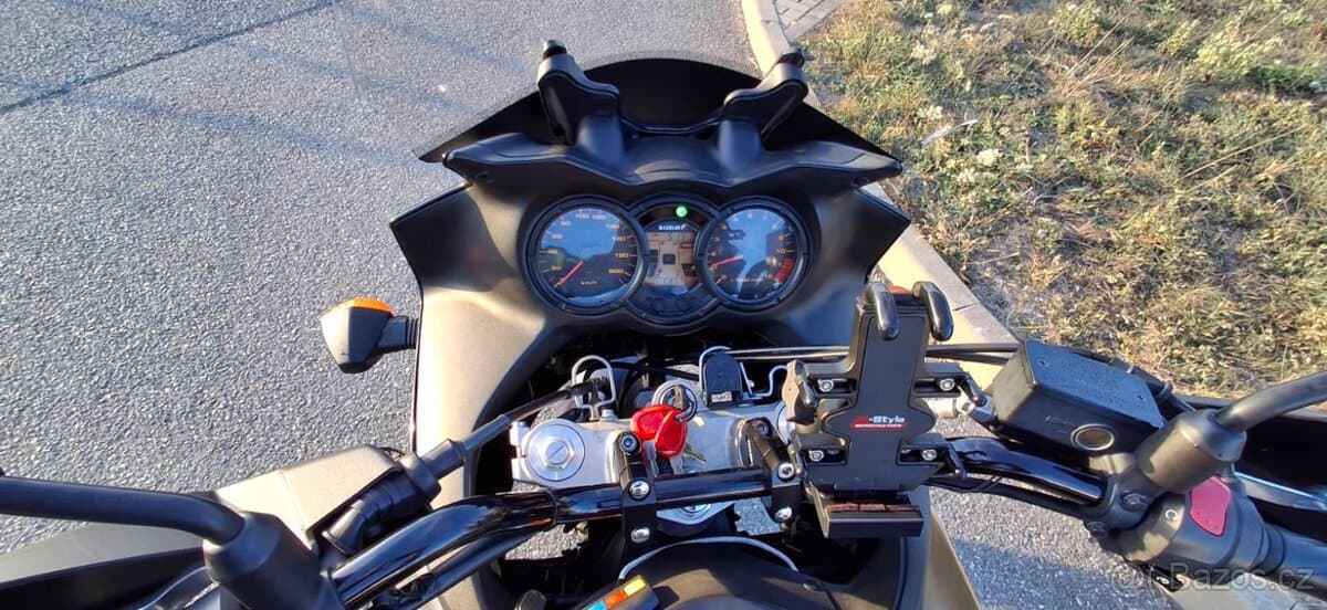 2008 Suzuki Suzuki DL 650 V-Strom - 69 775 km - Fotka 1