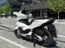 2023 Honda Honda PCX 125 - 6 170 km - Náhled 3