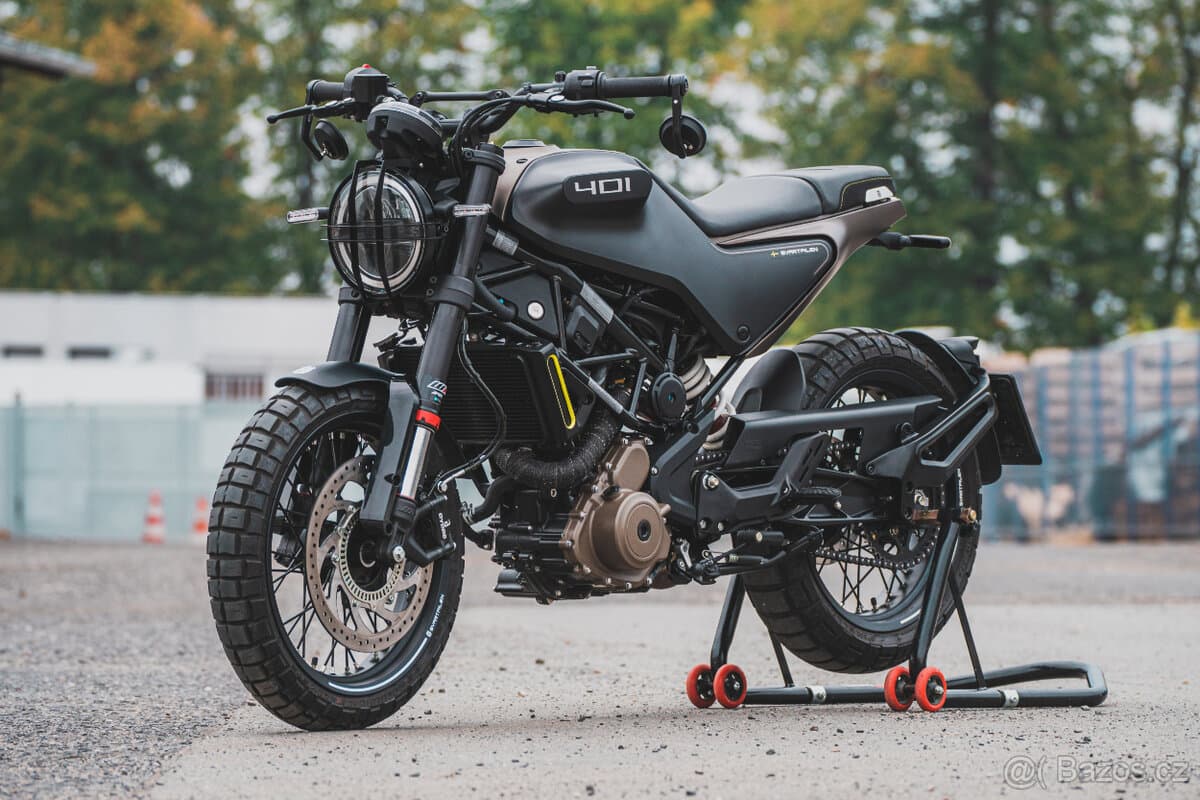 2022 Husqvarna Husqvarna Svartpilen 401 - 6 150 km - Fotka 1