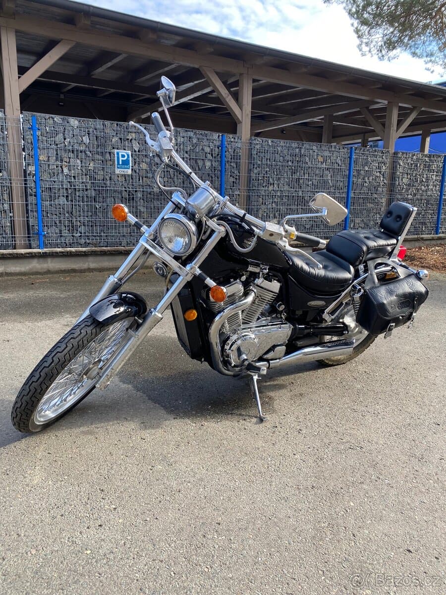 1997 Suzuki Intruder - 14 682 km - Fotka 1