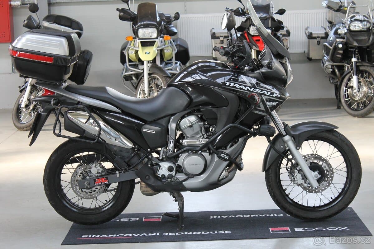 2011 Honda Honda XL 700 V Transalp - 72 714 km - Fotka 1