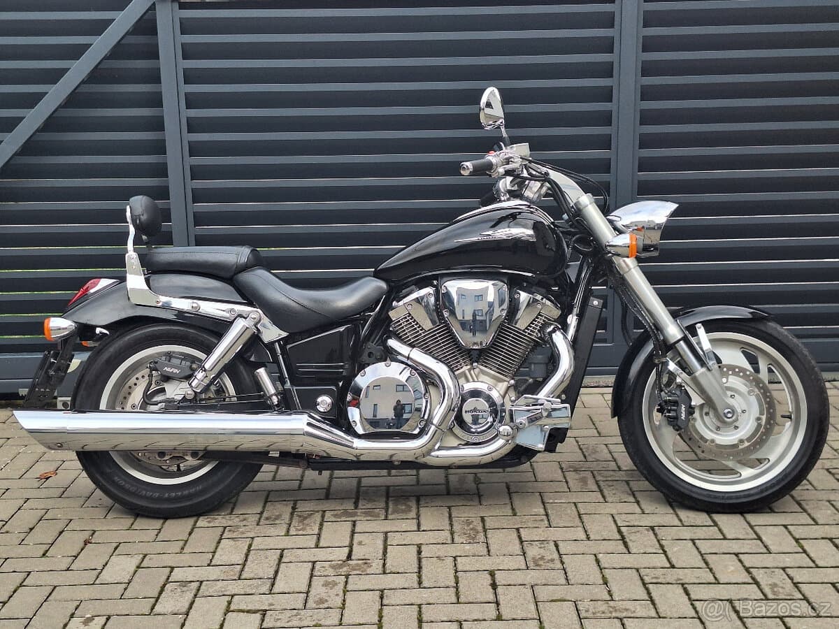 2003 Honda VTX - 8 000 km - Fotka 1