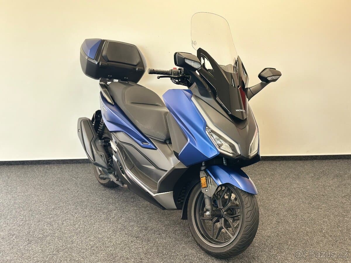 2024 Honda Honda Forza 350 - 10 500 km - Fotka 1